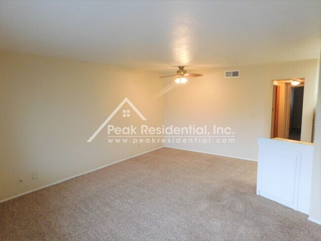 Building Photo - 6027 Northcrest Cir