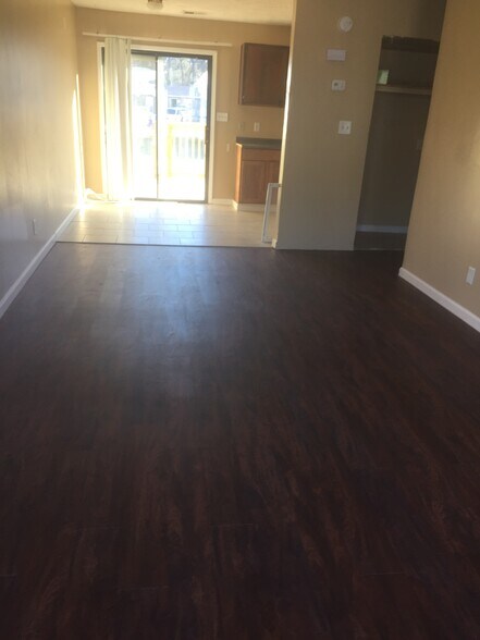 Building Photo - 5741 Aftonshire Dr
