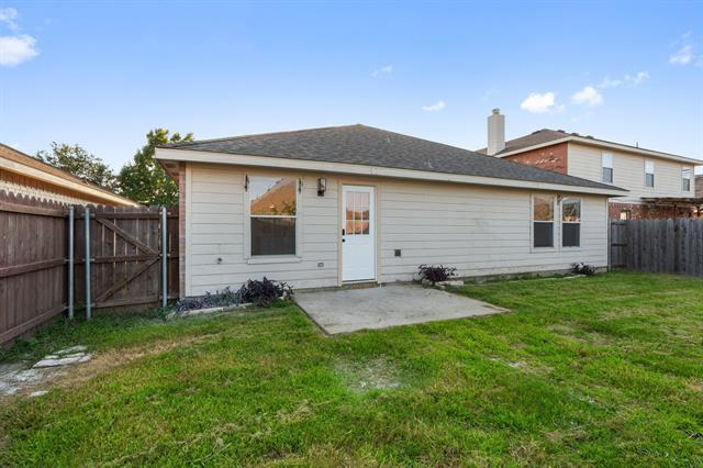 Building Photo - 1030 Churchill Dr