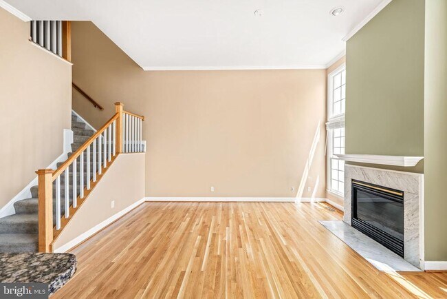Building Photo - 4022 Dogberry Ln