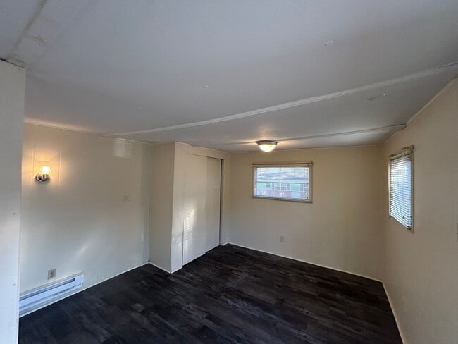 Building Photo - Cozy 1 Bedroom 1 Bathroom Rental in Arab