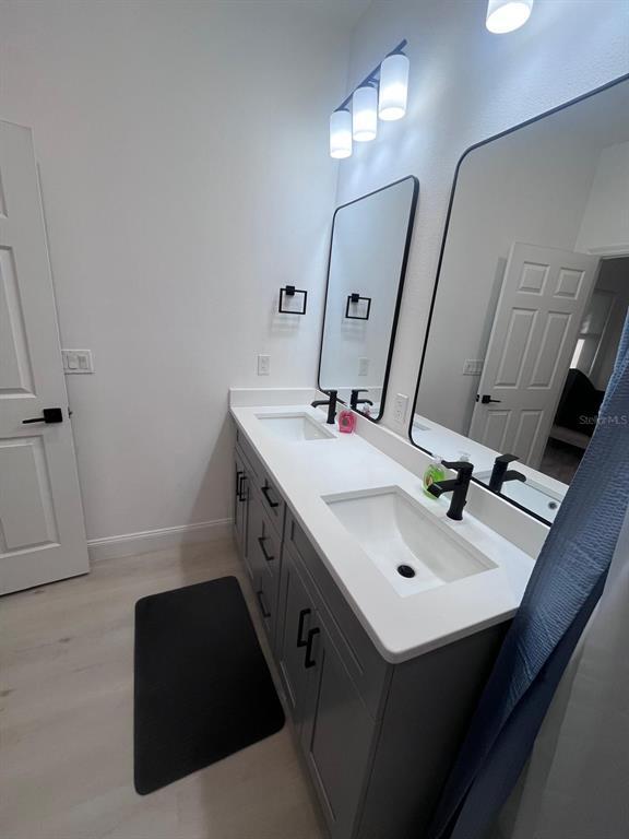 Building Photo - 1597 Kerman St