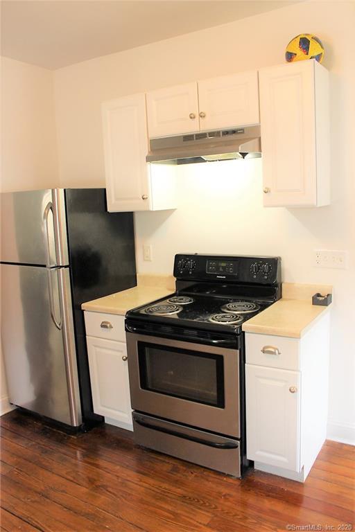 Building Photo - 13 E Walnut St