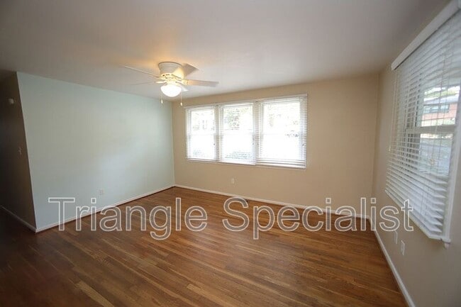 Building Photo - 3413 Cheyenne Rd