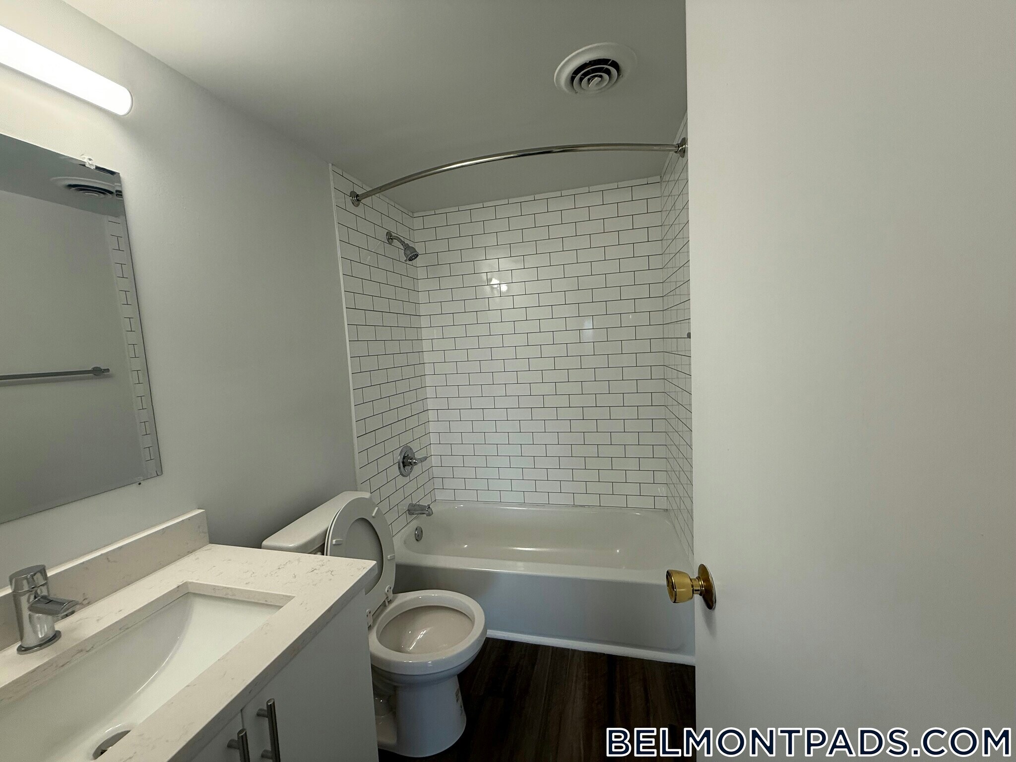 Building Photo - 53 Hill Rd