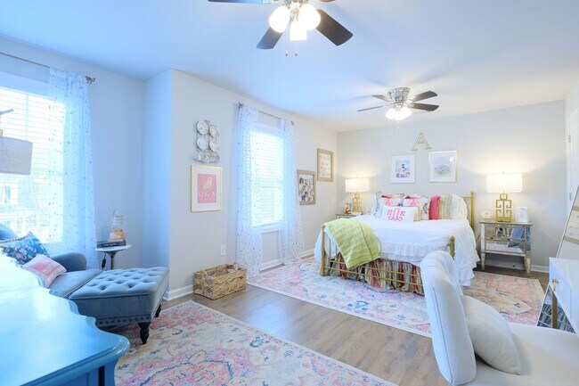 Building Photo - 178 Dan's Way