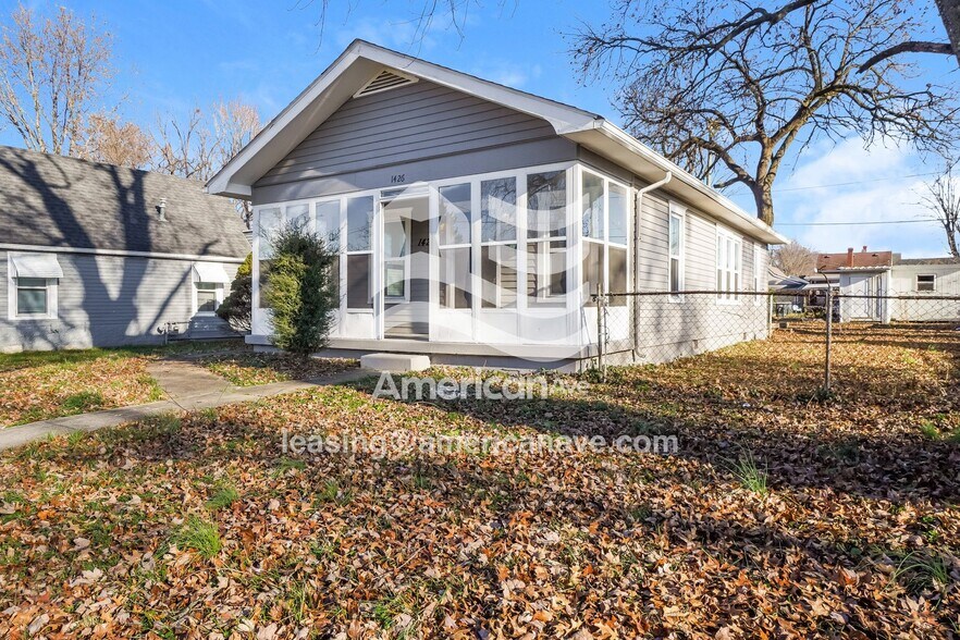 Building Photo - 1426 Chartres St