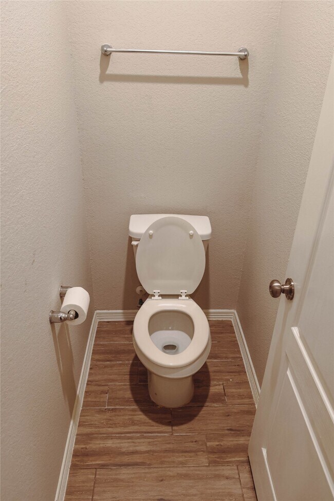 Building Photo - 10818 Catclaw Ct
