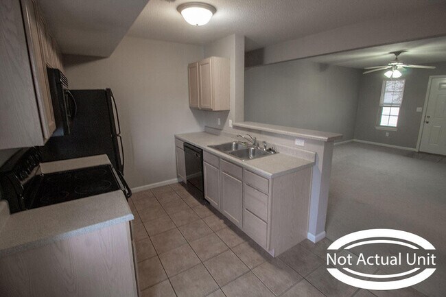 Building Photo - 4015 Snowy Owl Dr