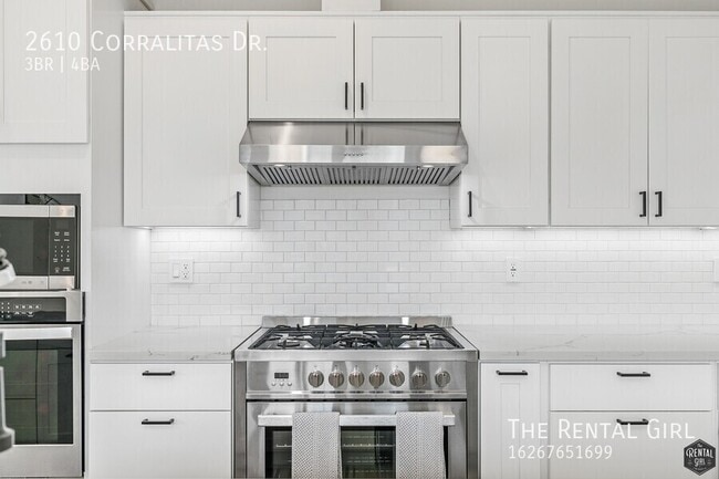 Building Photo - 2610 Corralitas Dr