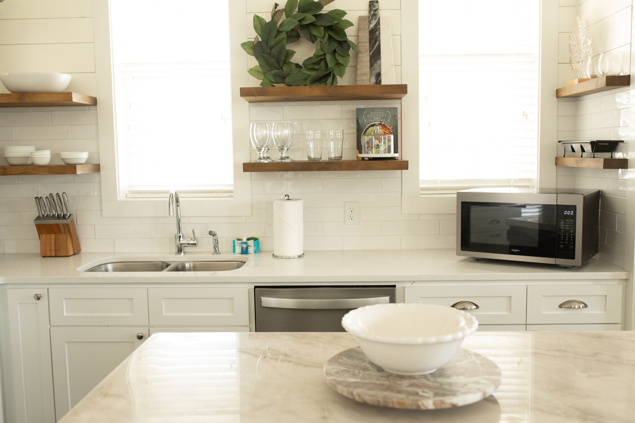 Building Photo - 2119 Loretta Parker Lane