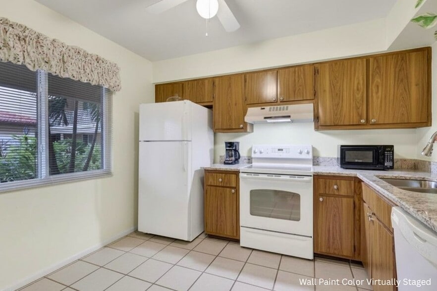 Building Photo - 1025 Foxfire Ln