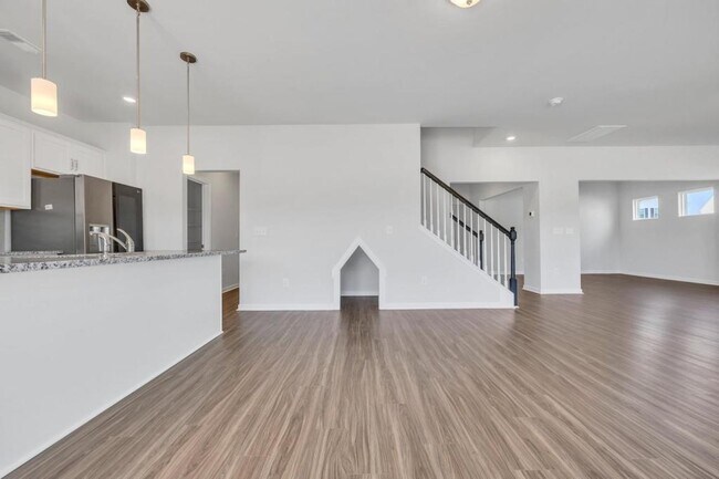 Building Photo - 1464 Bellaria Wy