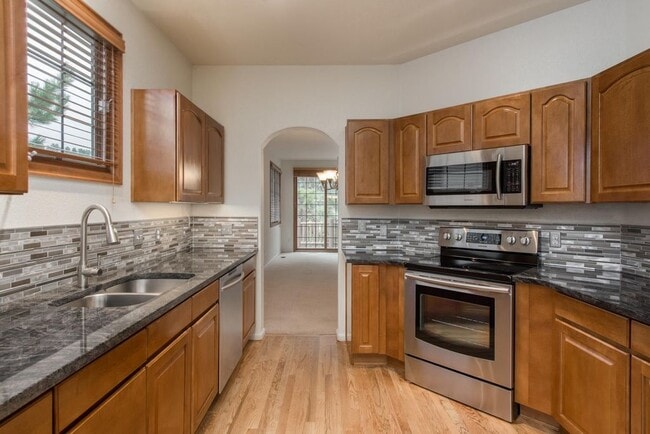 Building Photo - 31097 Big Bear Dr