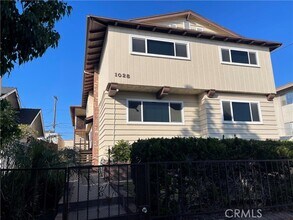 Building Photo - 1028 W 8th St