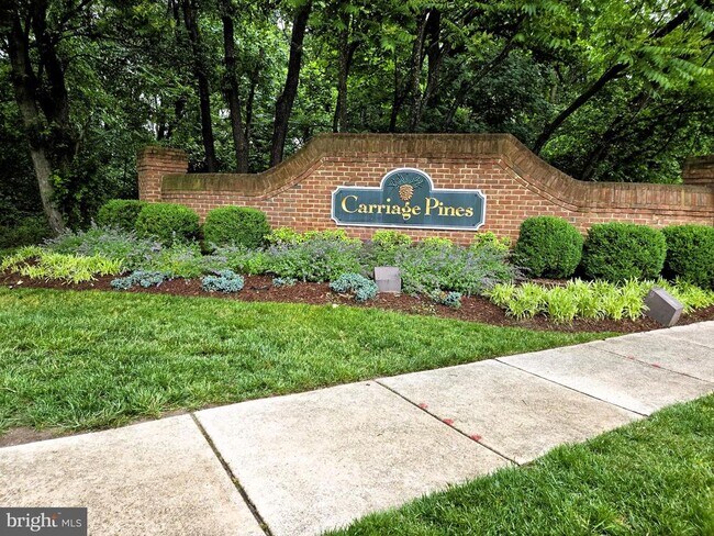 Building Photo - 7832 Canter Ct
