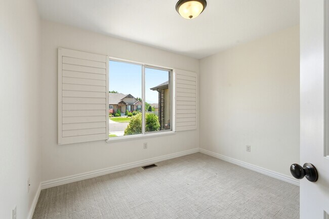 Building Photo - 3087 N 1075 W