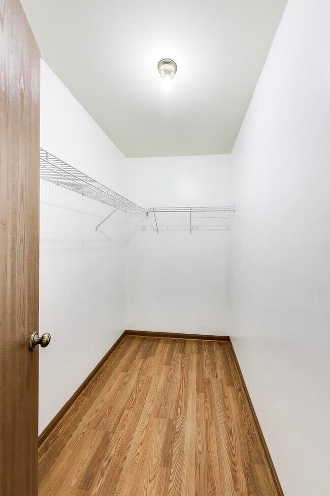 Building Photo - 362 Chaparral Cir