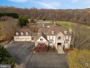 Building Photo - 19109 Peale Ln