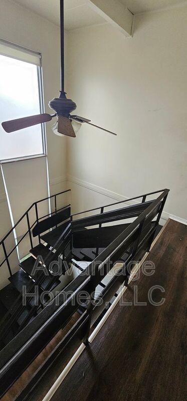 Building Photo - 824 N 70th St