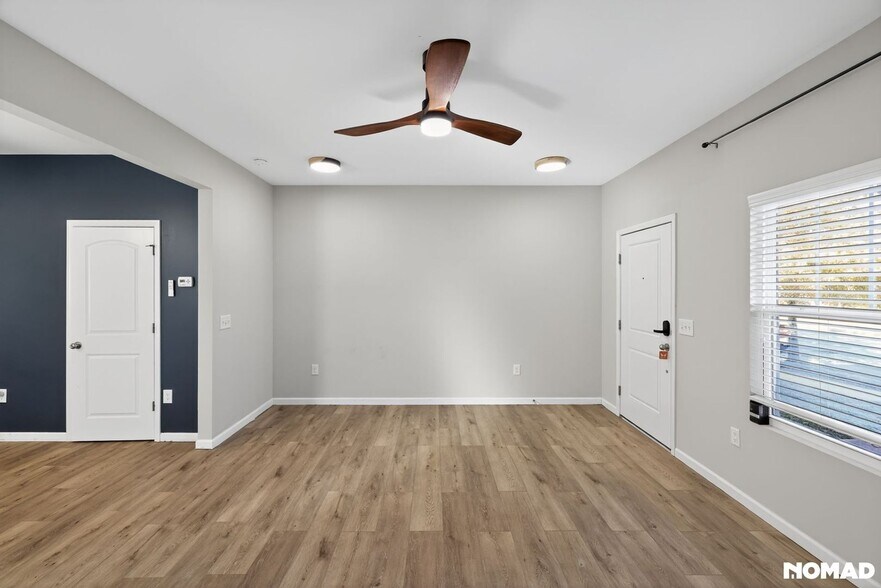 Building Photo - 2321 Autumn Mist Dr