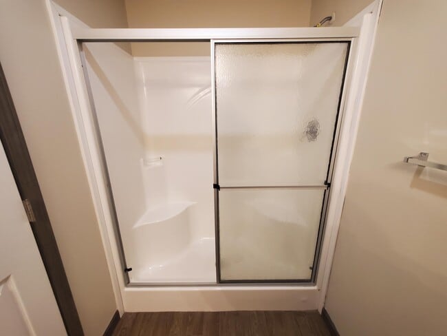 Building Photo - 3 Mockingbird Hill Dr