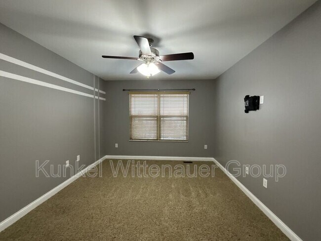 Building Photo - 2711 London Ln