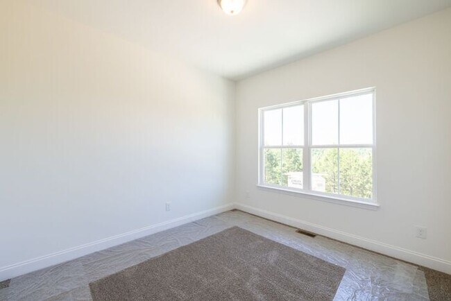 Building Photo - Welcome to Terra Vista located in Hardin V...