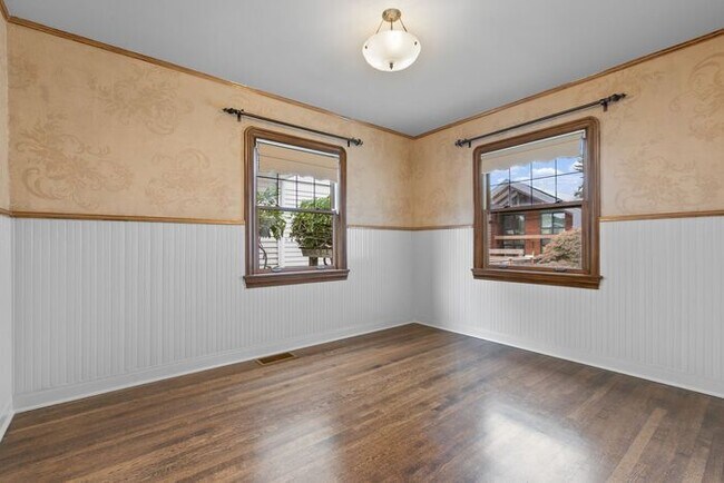 Building Photo - Stunning Air Conditioned 1931 Tudor in Coveted Admiral w/ Views