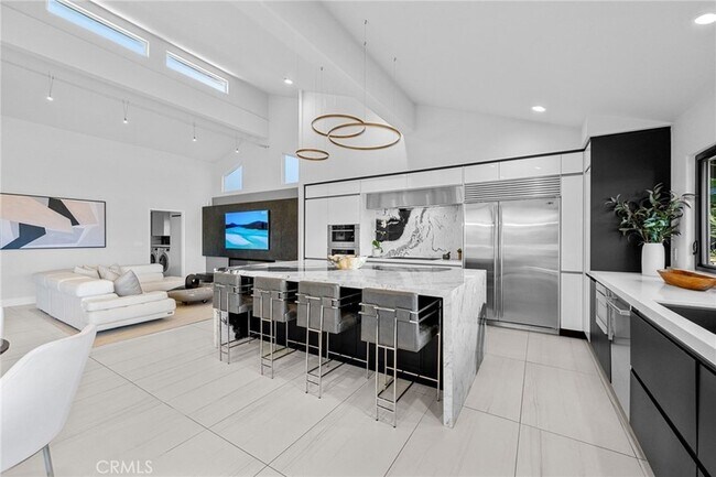 Building Photo - 32252 Azores Rd
