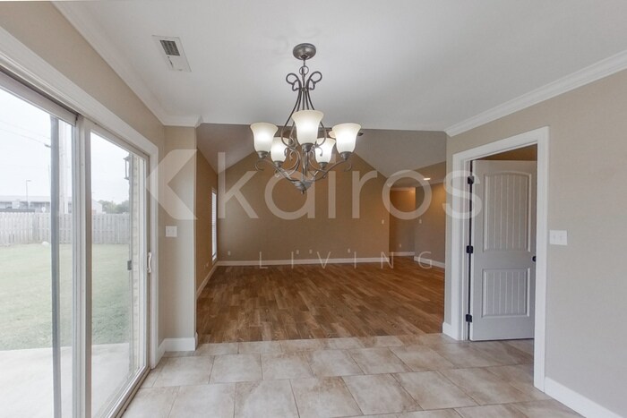 Building Photo - 94 Cottonwood Dr