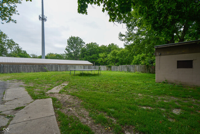 Building Photo - 12233 Pendleton Pike