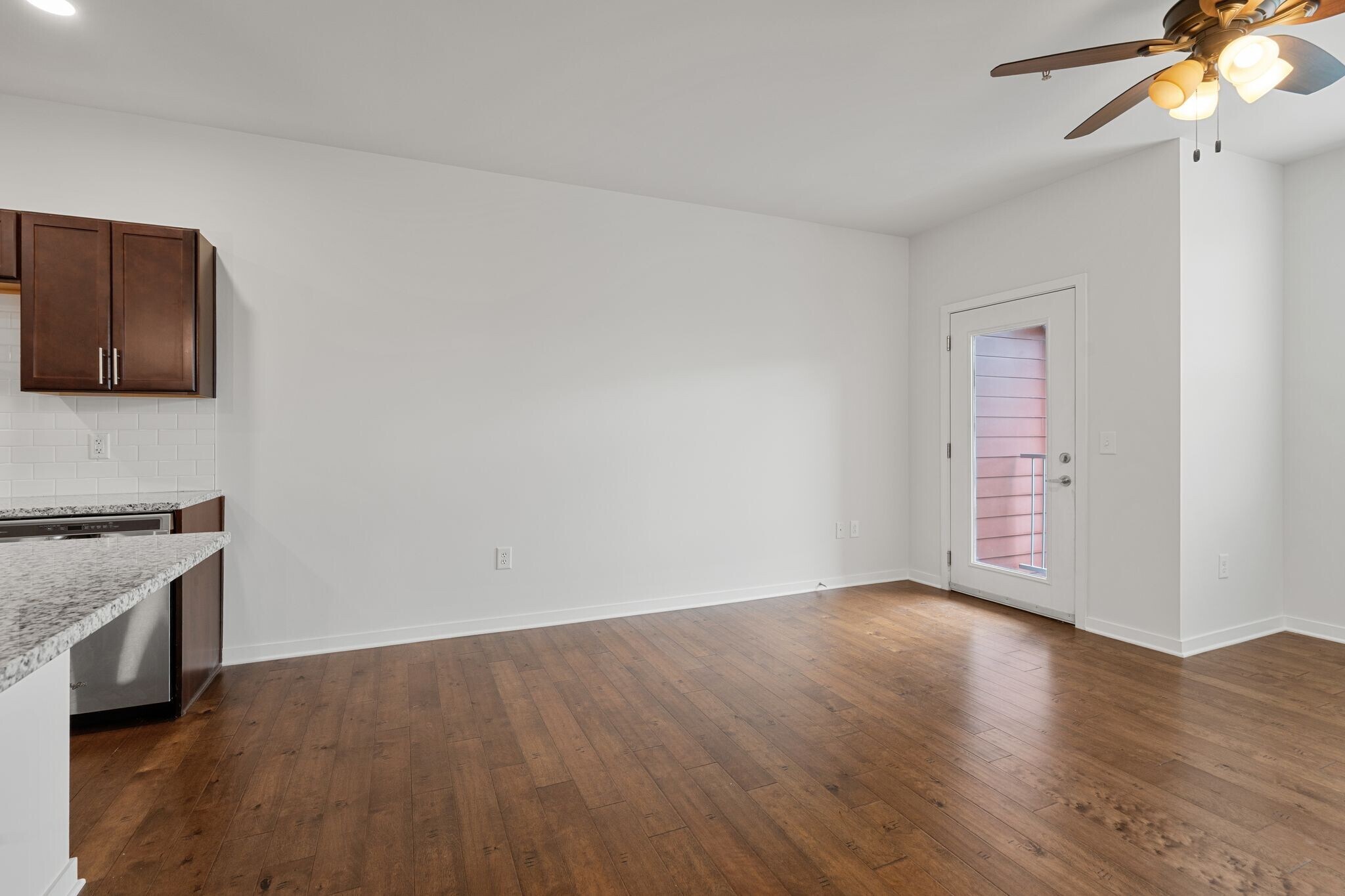 Building Photo - 1118 Litton Ave