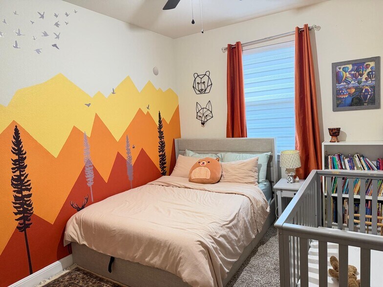 Building Photo - 2432 Granite Hill Dr