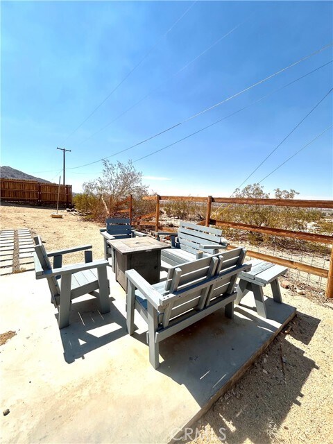 Building Photo - 74442 Twilight Dr