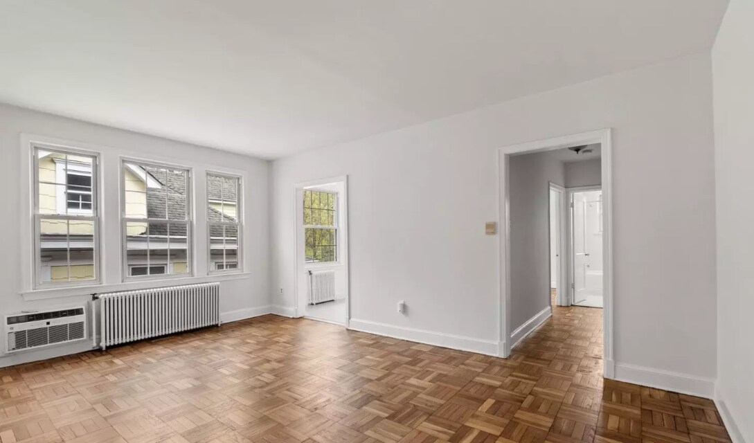 Building Photo - 4491 MacArthur Blvd NW