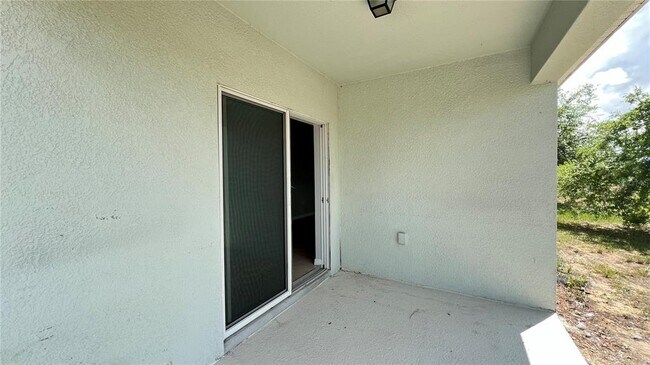 Building Photo - 2440 White Poppy Dr