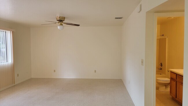 Building Photo - 1265 Calle Ganzo