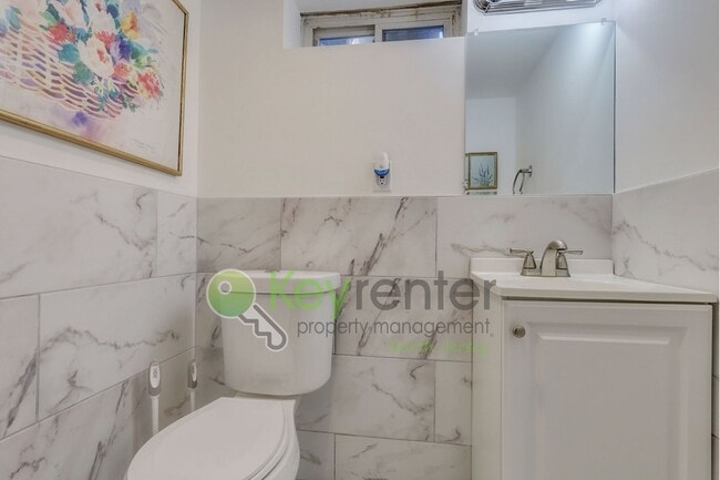 Building Photo - Charming 3-Bedroom Home with Finished Base...
