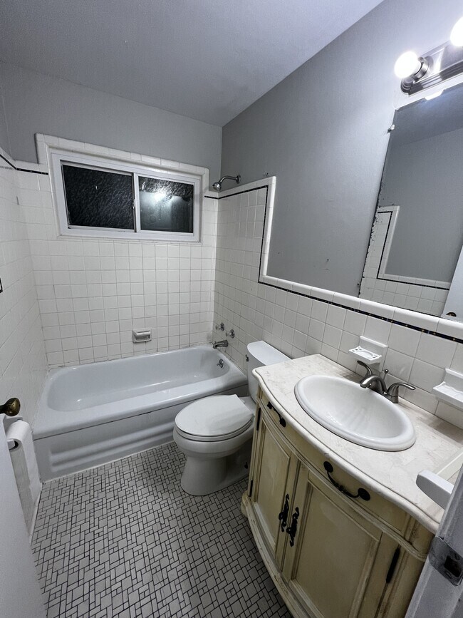 Building Photo - 3445 Allison Way