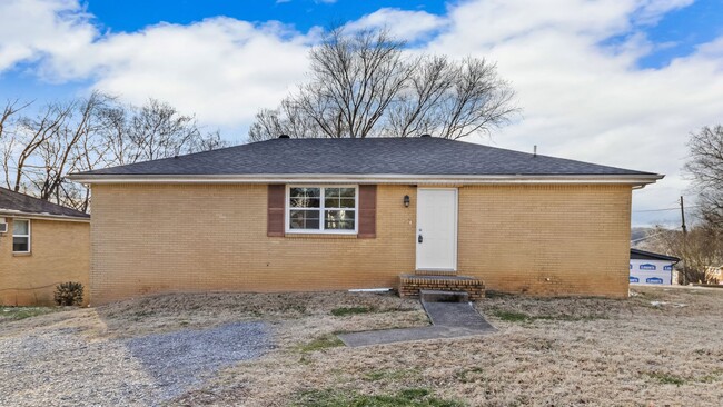 Building Photo - Dortch/Bradley St Apartments