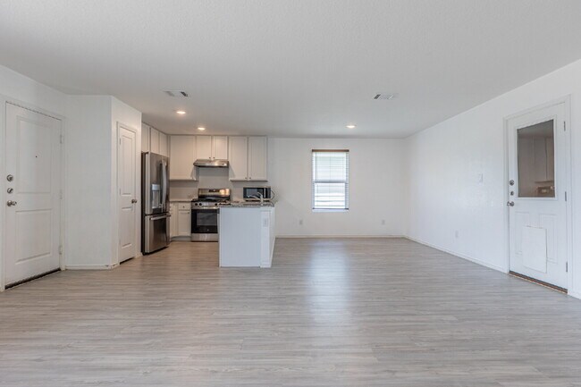 Building Photo - 4310 Fluvial Cir