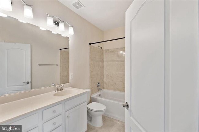 Building Photo - 46077 Hall Rd