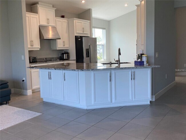 Building Photo - 3958 Carrick Bend Dr