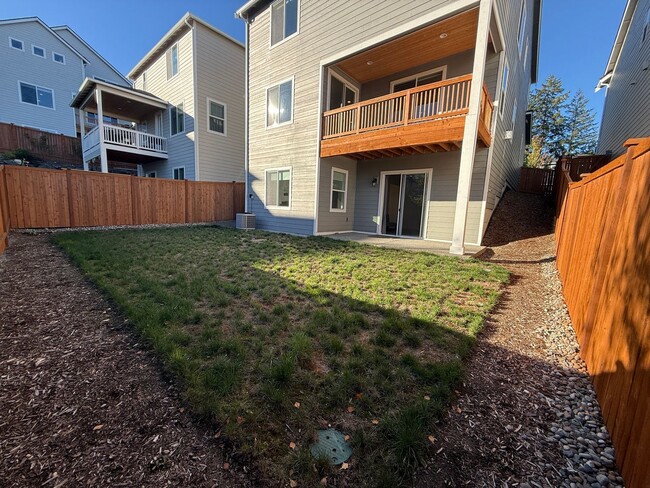 Building Photo - Hogan Heights Community 4 Bed 3.5 Bath
