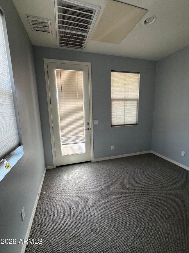 Building Photo - 1563 W Marlin Dr
