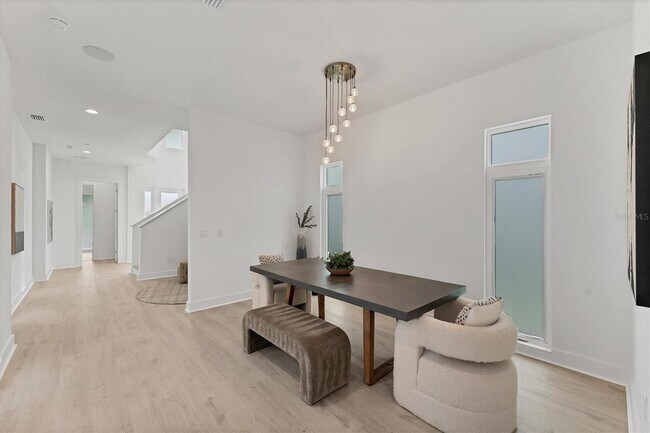 Building Photo - 6028 Red Mangrove Ln