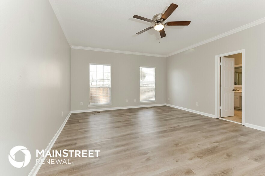 Building Photo - 6005 Russet Meadows Dr