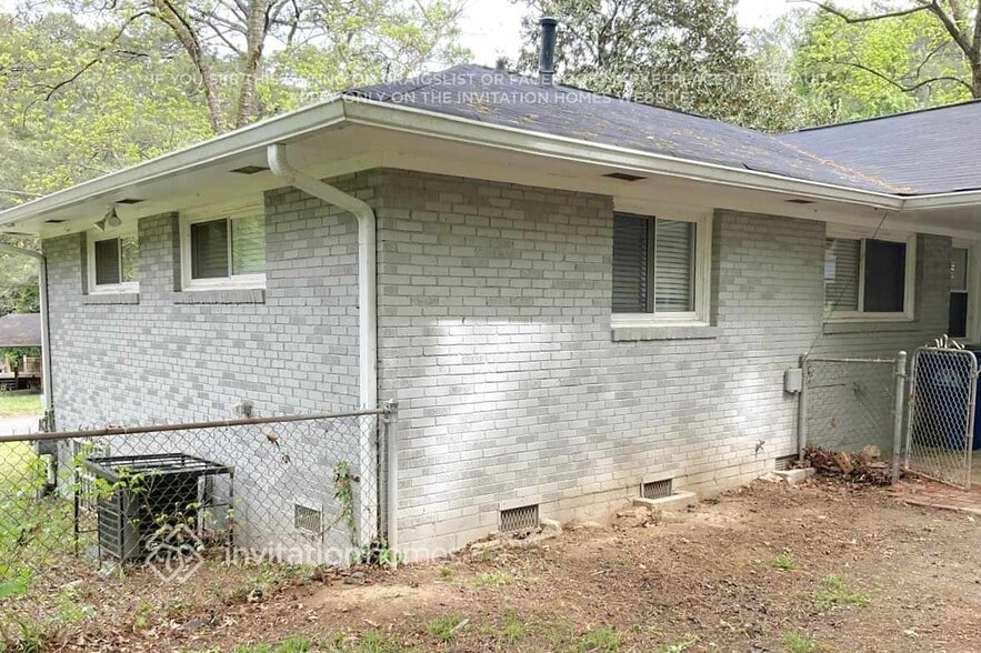 Building Photo - 2701 Connally Dr