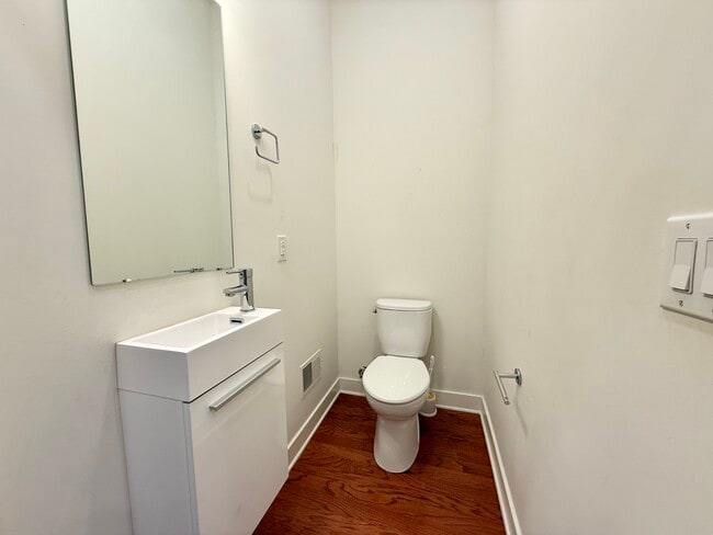 Building Photo - 4589 Riverside Way